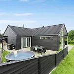 Stunning In With Sauna Haderslev